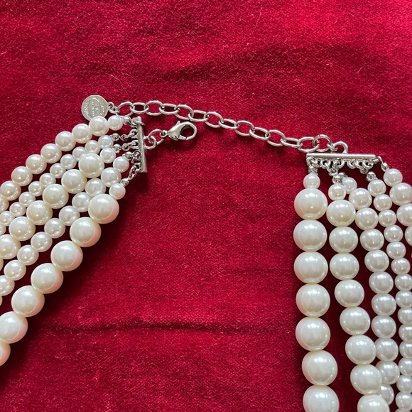 Graziano Faux Pearl Bib Necklace OS - Picture 2 of 9
